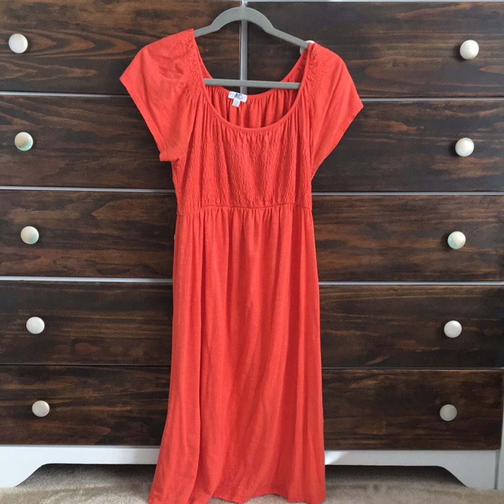 A Pea in the Pod coral maternity dress